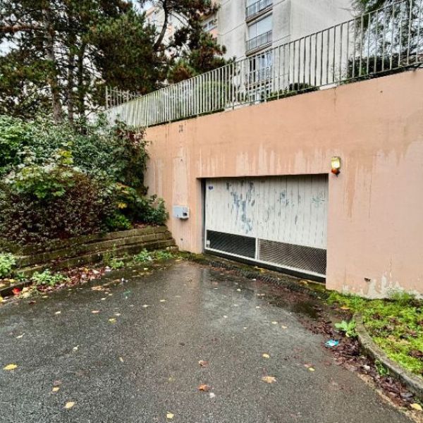 
PLACE DE PARKING EN SOUS-SOL - LE PETT QUEVILLY
