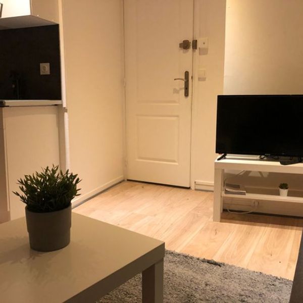
APPARTEMENT T1 MEUBLÉ SAINT ETIENNE DU ROUVRAY
