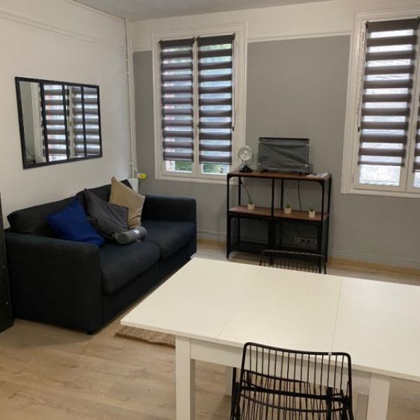 
STUDIO MEUBLE SECTEUR VIEUX-MARCHE - 26M2

