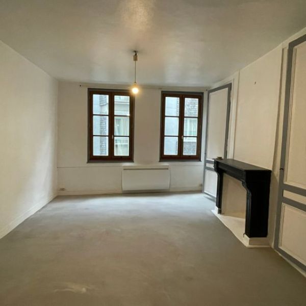 
APPARTEMENT STUDIO ROUEN CENTRE CATHEDRALE

