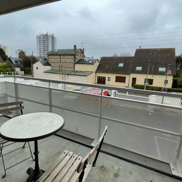 
Appartement Mont Saint Aignan 2 pièce(s) 47 m2 MEUBLÉ !!

