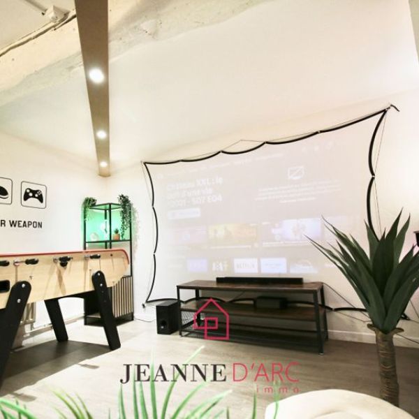 
Grande Maison F 7/8 / 4 chbres / IDÉALE INVESTISSEURS OU GRANDE FAMILLE

