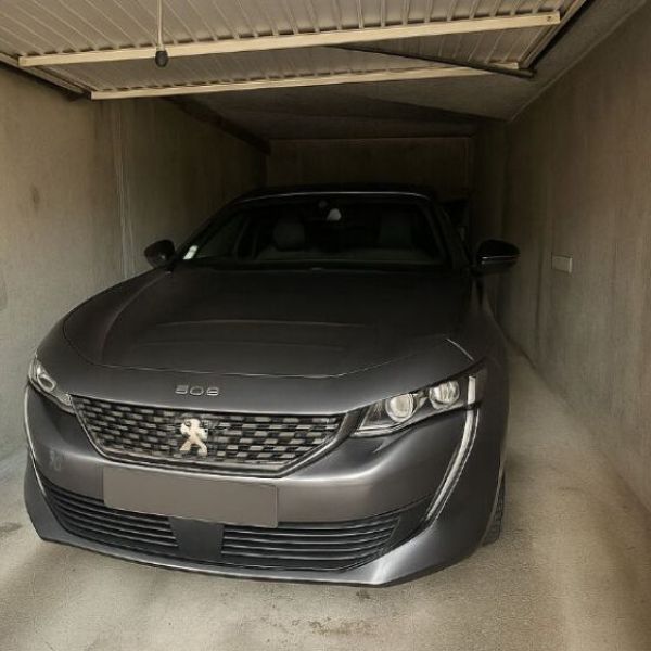 
T2 ROUEN GAUCHE - GARAGE ET CAVE
