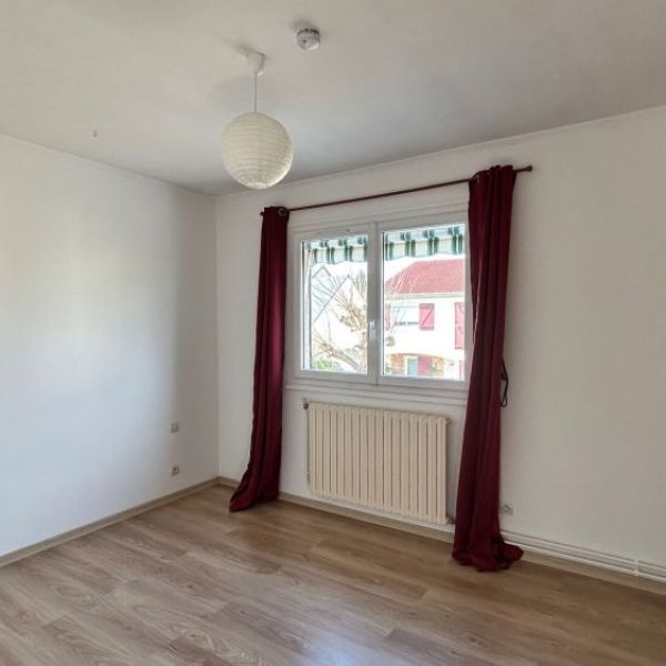 
Maison Familiale Cleon 5 pièce(s) 98 m2
