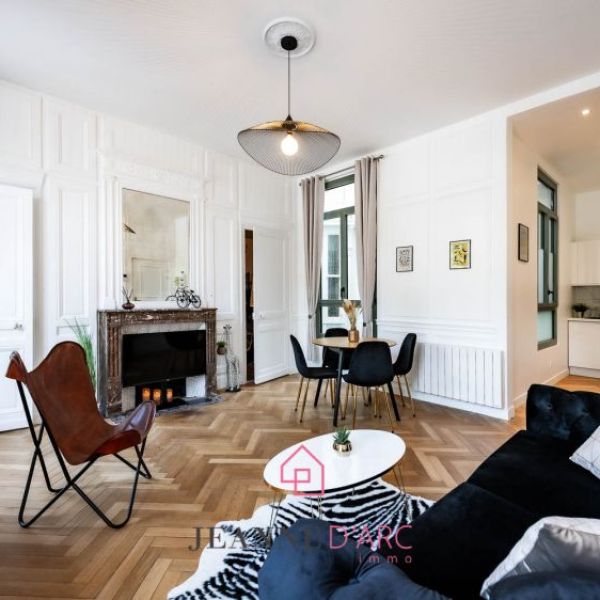 
Deux pièces de standing - Hyper Centre Cauchoise - Charme de l'ancien rénové
