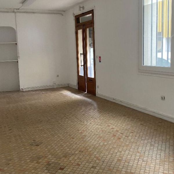
LOCAL COMMERCIAL -  53M2 - PROXIMITE SAINT-SEVER

