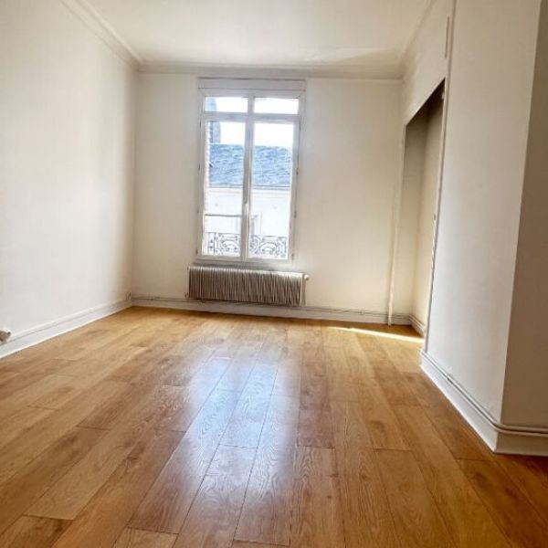 
87 200  T2 lumineux de 41,99 m² à Rouen Rive Gauche
