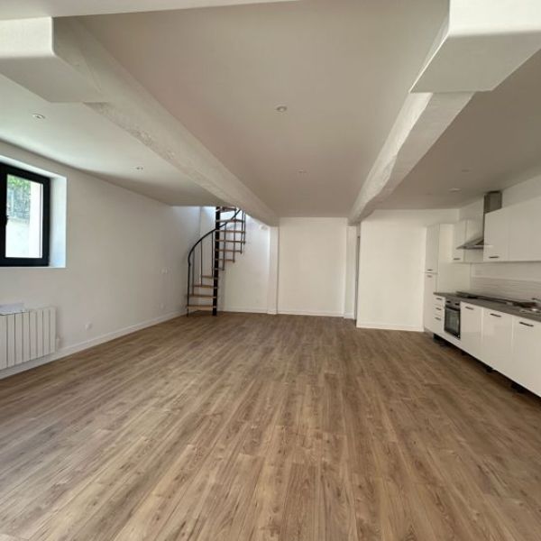 
MAISON - ROUEN DESCROIZILLES
