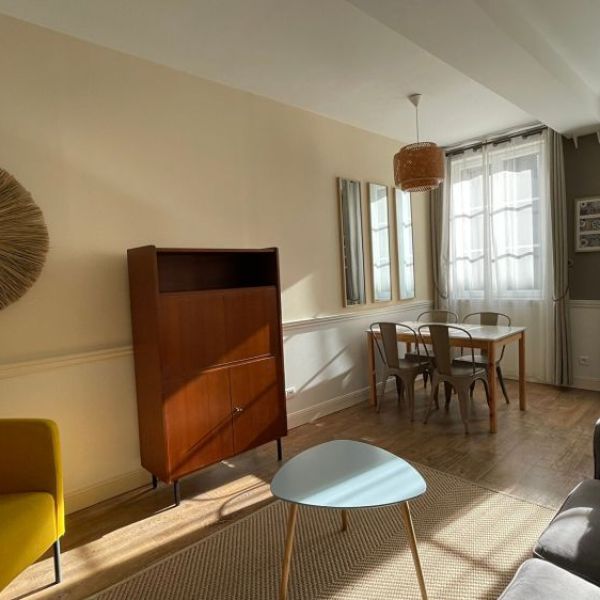 
APPARTEMENT TYPE 2 ROUEN EAU DE ROBEC / CHU
