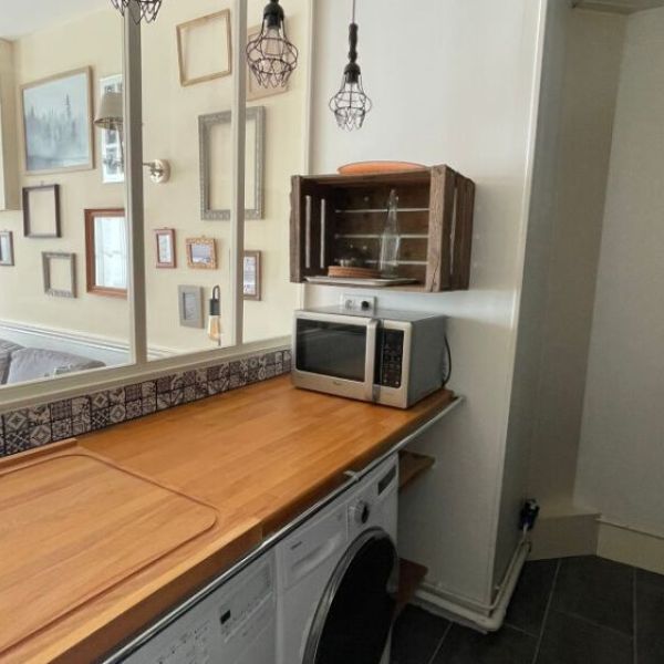 
APPARTEMENT TYPE 2 ROUEN EAU DE ROBEC / CHU
