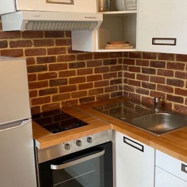
APPARTEMENT DE TYPE 2 MEUBLE - 38 M² - ROUEN GAUCHE
