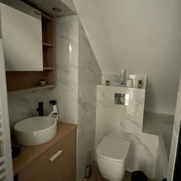 
APPARTEMENT DE TYPE 4 MEUBLÉ 3 CHAMBRES LE PETIT-QUEVILLY
