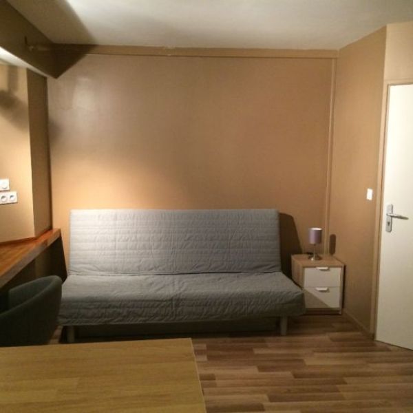 
STUDIO MEUBLE - 23M² - ROUEN GARE/CAUCHOISE

