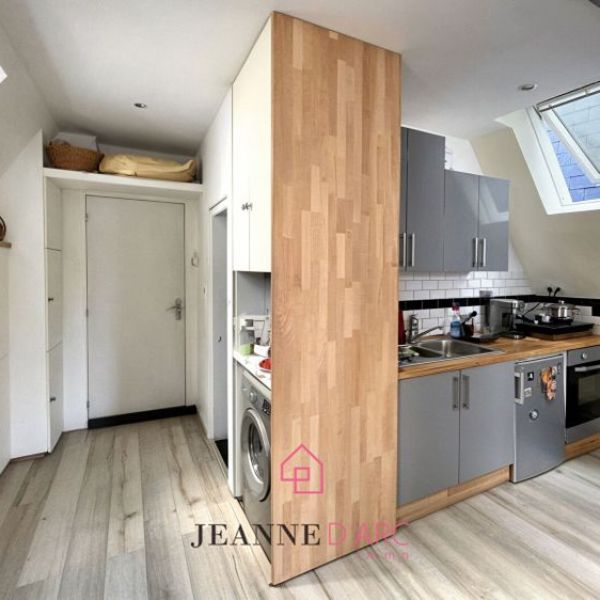 
Charmant studio Hyper Centre, quartier Beauvoisine + local de stockage
