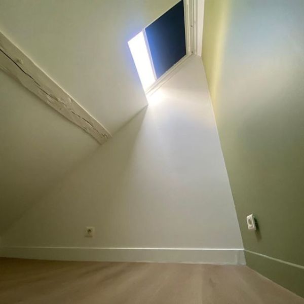 
APPARTEMENT 1 PIECE MEUBLE  - PLACE DU VIEUX MARCHE
