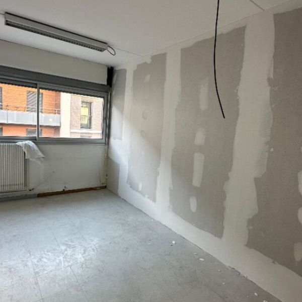 
PLATEAU A AMENAGER - ROUEN PREFECTURE / DOCKS
