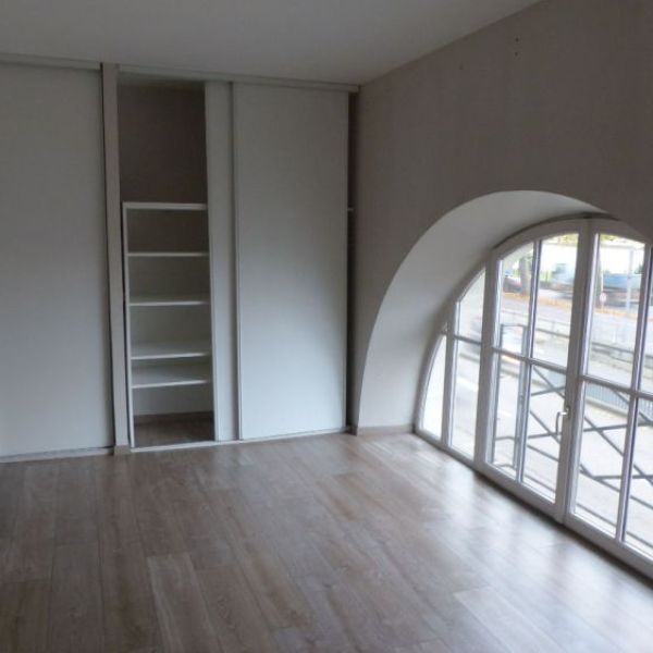 APPARTEMENT  T3 -57 m2 - QUAIS DE SEINE
