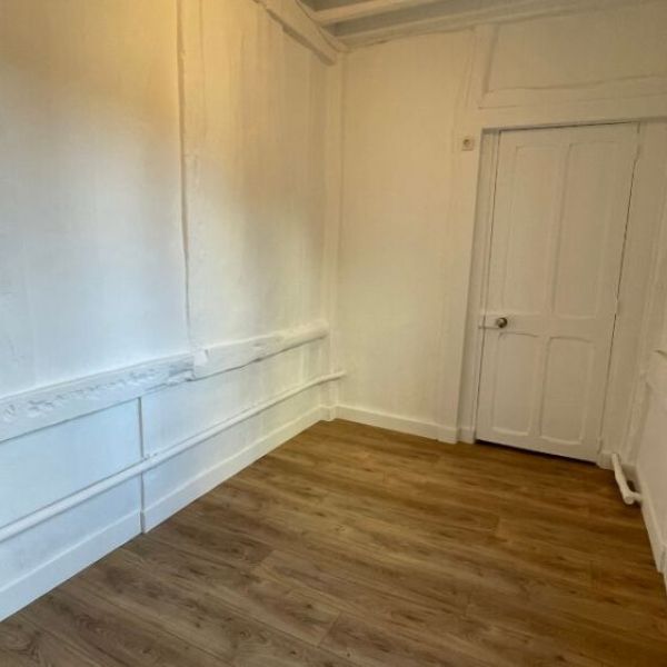 
APPARTEMENT TYPE 3 ROUEN CENTRE PLACE PUCELLE REF 6045
