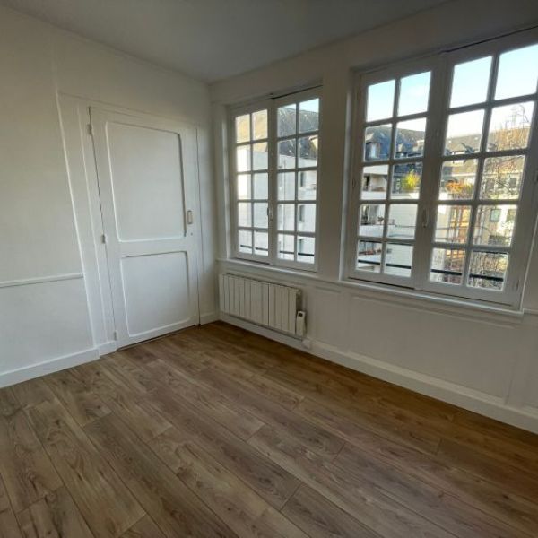 
APPARTEMENT TYPE 3 ROUEN CENTRE PLACE PUCELLE REF 6045
