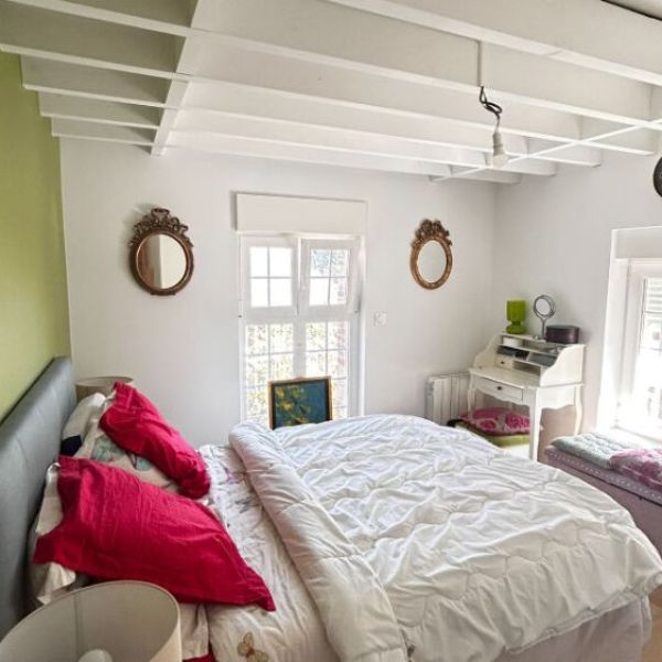 
Ensemble immobilier avec atelier d'artiste à une heure de Rouen
