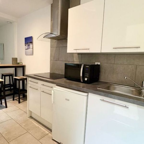 Appartement  1 pièce(s) 26 m2 sur cour - CLÉ EN MAIN.