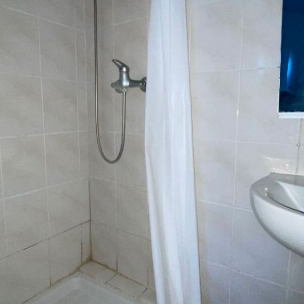 
STUDIO MEUBLÉ AVEC TERRASSE ROUEN / BOIS GUILLAUME  REF 6096
