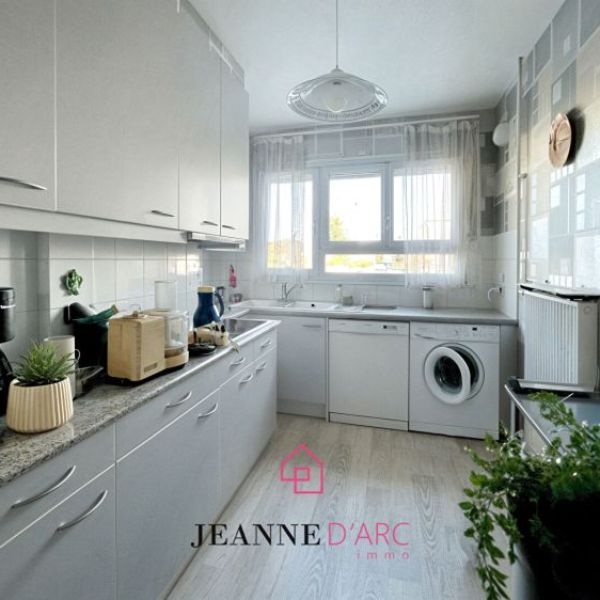 
Appartement T4 avec balcon, Bihorel Plateau
