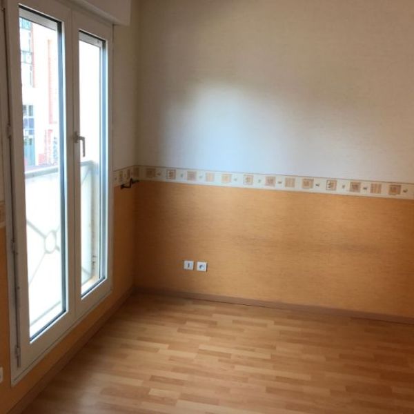 
APPARTEMENT DE TYPE 2 ROUEN GAUCHE AVEC PARKING
