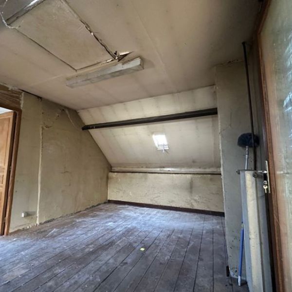 
Maison spacieuse à vendre à Canteleu - 4 chambres ! (Travaux à prévoir)
