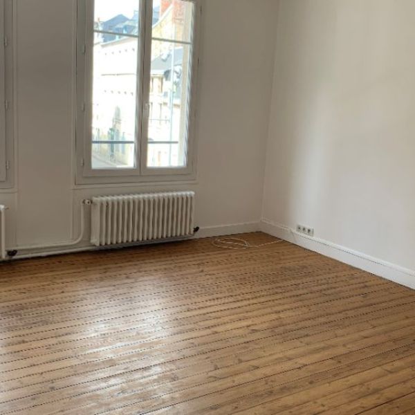 
APPARTEMENT DE TYPE 3 - MUSÉE DES BEAUX ARTS - 64 M² -  REF 4316
