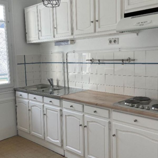 
APPARTEMENT DE TYPE 3 - MUSÉE DES BEAUX ARTS - 64 M² -  REF 4316
