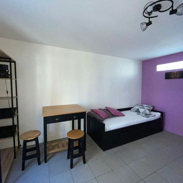 
APPARTEMENT STUDIO MEUBLÉ ROUEN CAUCHOISE - PREFECTURE - REF 3083
