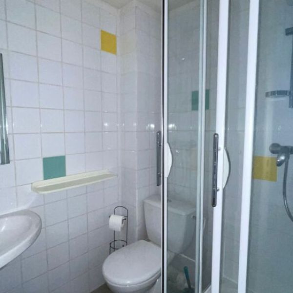 
APPARTEMENT STUDIO MEUBLÉ ROUEN CAUCHOISE - PREFECTURE - REF 3083
