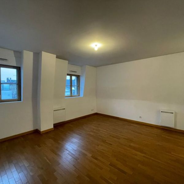 
APPARTEMENT DE TYPE 2 AVEC PARKING - ROUEN HOTEL-DE-VILLE - REF 6136
