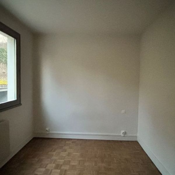 
APPARTEMENT T3 - 60M2 - MOULINEAUX - REF 3255
