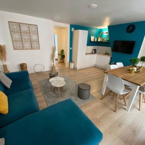 
APPARTEMENT MEUBLÉ T3 - 61 M² - ROUEN PLACE CAUCHOISE
