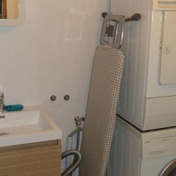 
MAISON MEUBLÉE 3 PERSONNES - HOTEL DE VILLE - REF 2175
