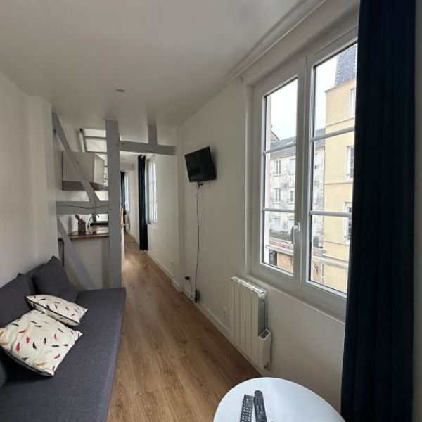 
APPARTEMENT T1 bis MEUBLÉ CENTRE VILLE - REF 2636
