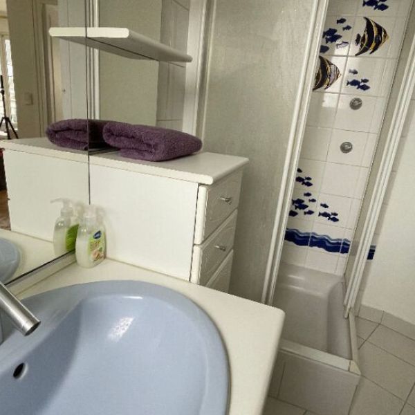 
APPARTEMENT DE TYPE 4 - ROUEN PLACE HENRI 4
