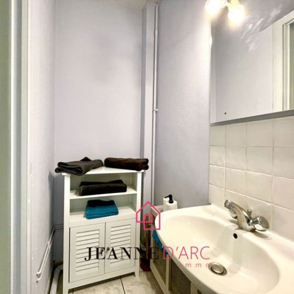 
Joli T3 de 58.7 m2 avec Cave prox. Docks
