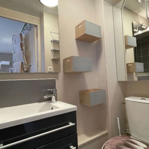 
STUDIO MEUBLÉ PROXI VIEUX MARCHÉ - REF 1558
