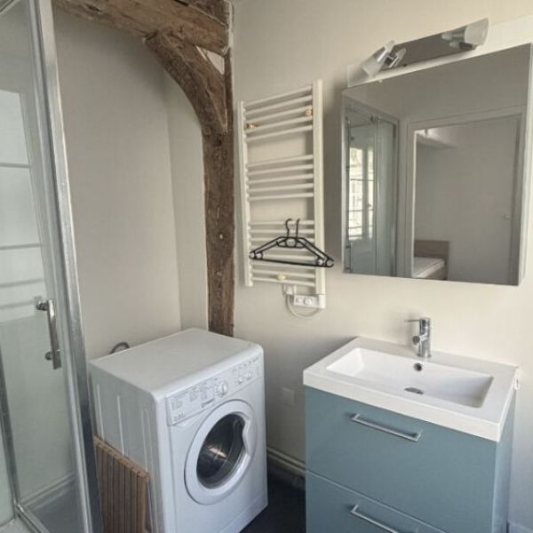 
APPARTEMENT 2 PIECES AVEC PARKING ROUEN BEAUVOISINE / LECANUET
