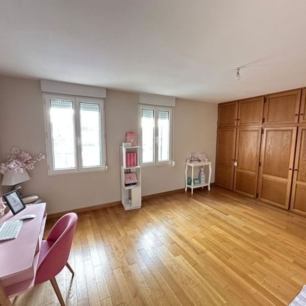 
MAISON - GRAND COURONNE
