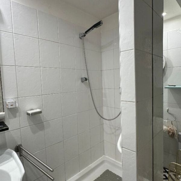 
MAISON - GRAND COURONNE
