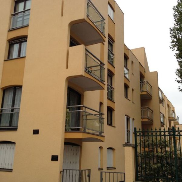 
APPARTEMENT T4 ROUEN GAUCHE AVEC TERRASSE
