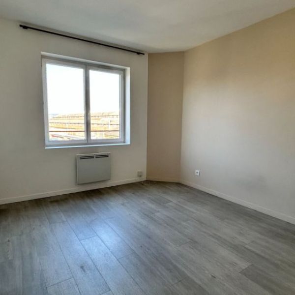 
Appartement Saint Etienne Du Rouvray 2 pièces 45 m2 - REF 5730
