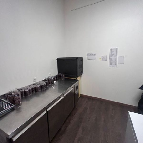 
Local commercial à louer à Rouen - Réf 6198
