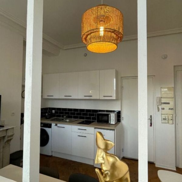 APPARTEMENT T1 AVEC COIN NUIT -23 m2 - QUARTIER PREFECTURE - REF 5222