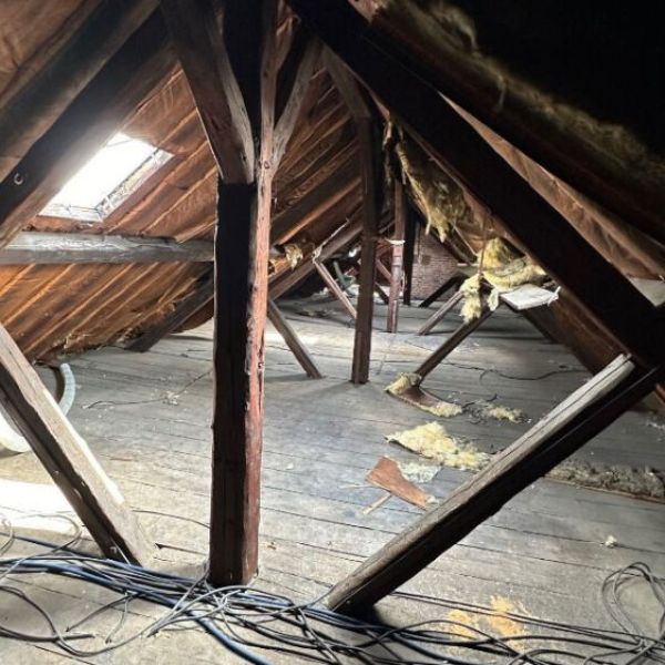 GRENIER A AMENAGER - ROUEN HOTEL DE VILLE / CORNEILLE