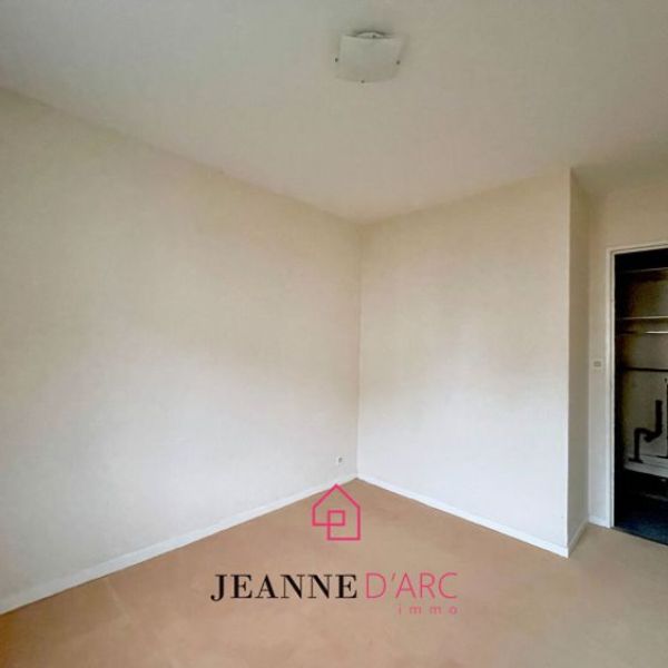 
T2 avec parking ? Proximité future gare de Rouen
